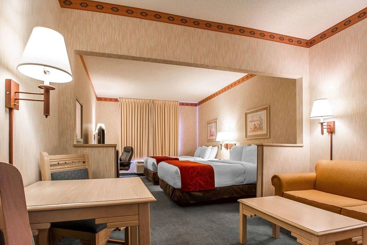 Premium bedding, pillow-top beds, in-room safe, desk