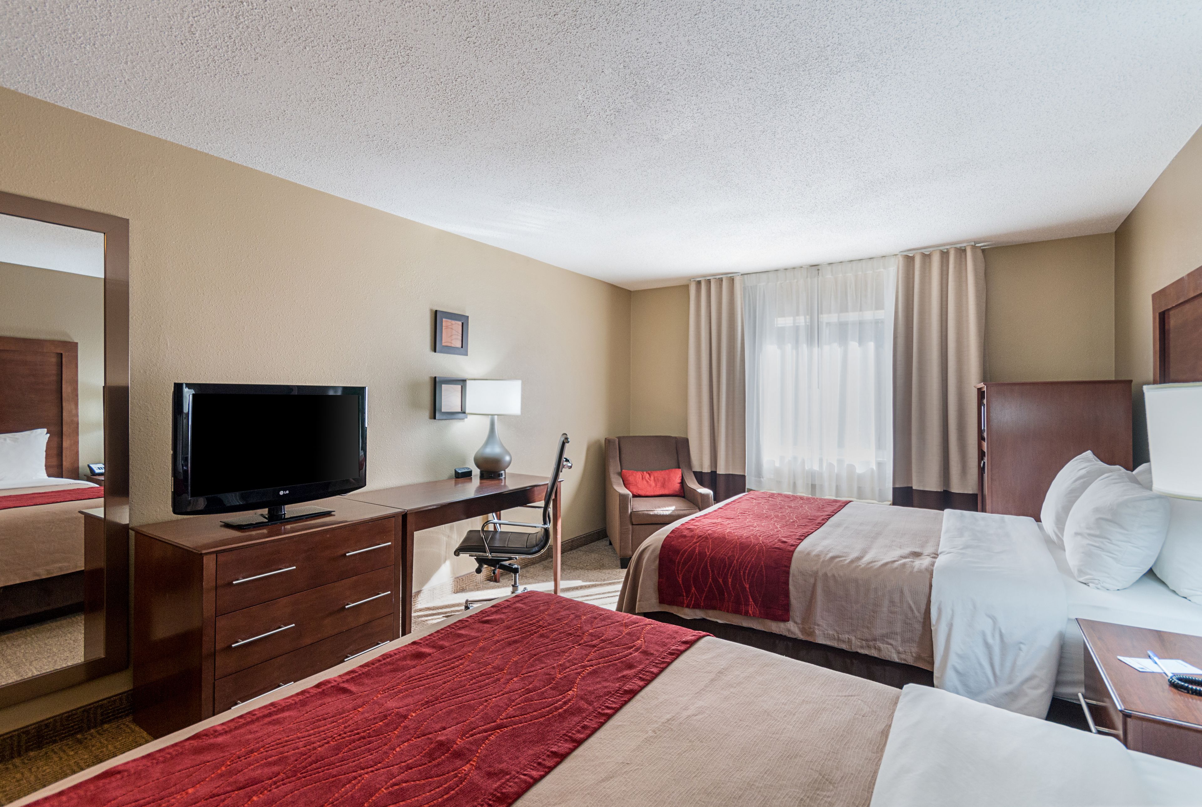 standard room, 2 queen beds, non smoking | 1 bedroom, egyptian cotton sheets, premium bedding, desk