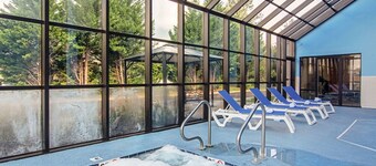 Comfort Suites Knoxville Airport