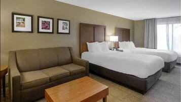 Suite, 2 Queen Beds with Sofa Bed (Non-Smoking) | Living area