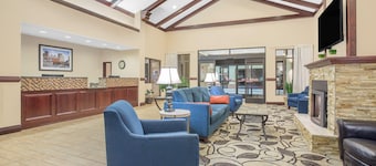 Ramada by Wyndham Denver International Airport
