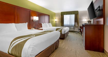 Quality Inn & Suites Stoughton - Madison South