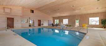 Quality Inn & Suites Stoughton - Madison South