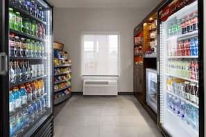 Food and drink - Wingate by Wyndham Grove City (Grove City)