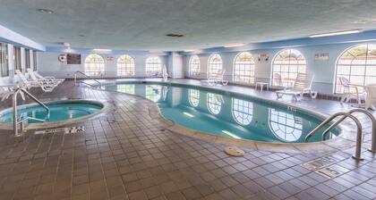 Quality Suites Burleson - Ft. Worth