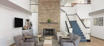 Garner Hotel Phoenix Northwest – Surprise by IHG