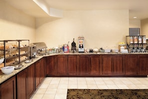 Free daily buffet breakfast