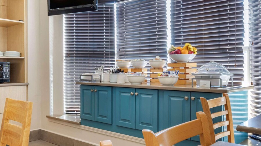 Country Inn & Suites by Radisson, Lumberton, NC