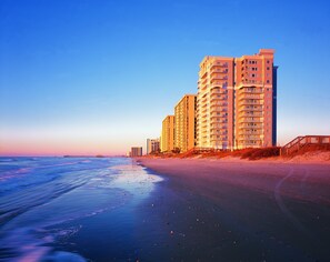 Exterior - Club Wyndham SeaWatch Resort (Myrtle Beach)