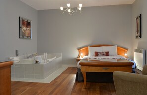 Executive Room, 1 Queen Bed
