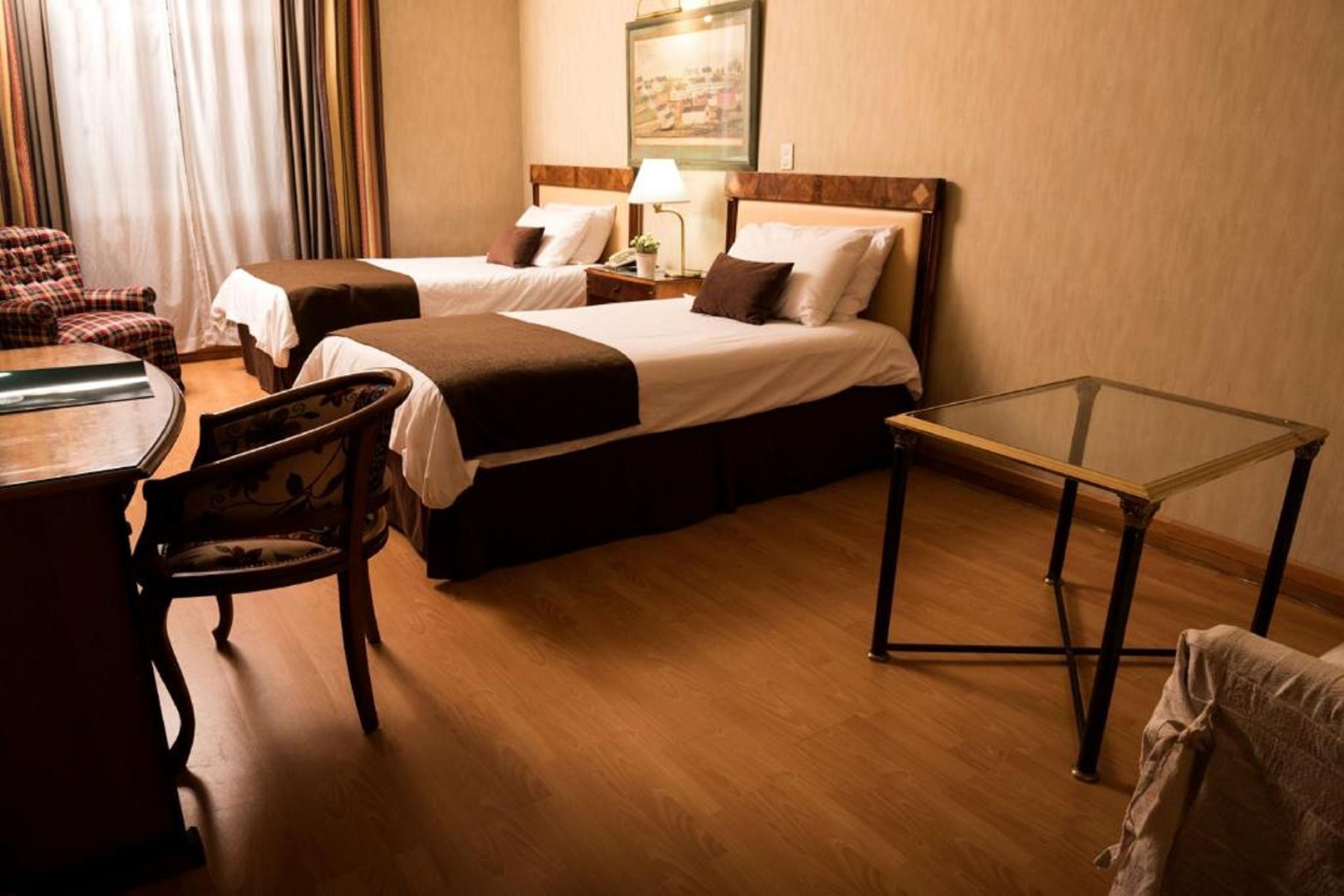 Photo - Mayflower Suites