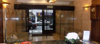 Mayflower Suites