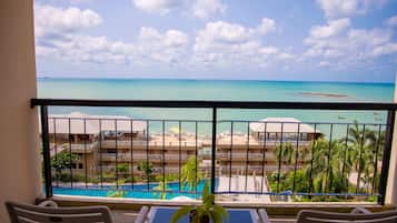 Double or Twin Room (Pavillion) | Terrace/patio