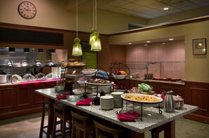 Daily buffet breakfast (USD 16.95 per person)