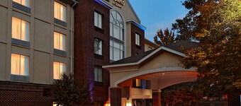 Holiday Inn Express Hotel & Suites Richmond-Brandermill by IHG