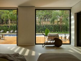 Outdoor pool, sun loungers