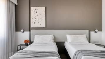 1 bedroom, premium bedding, minibar, in-room safe