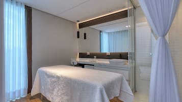 Kroppsbehandlingar, kroppsinpackningar och kroppsskrubb