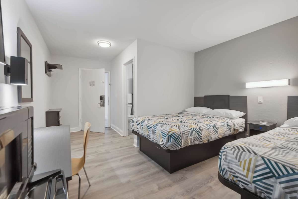 Blackout curtains, free WiFi, bed sheets
