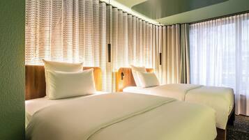 In-room safe, desk, laptop workspace, blackout curtains