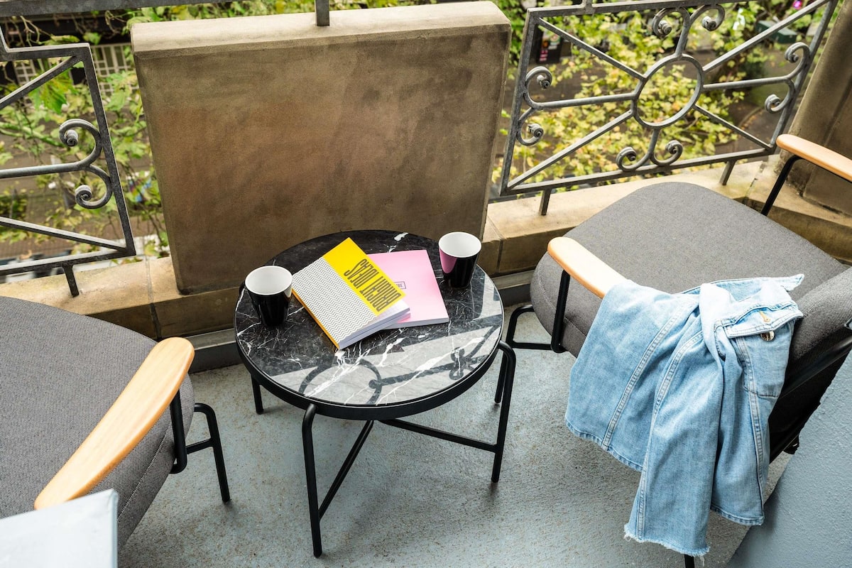 Coffres-forts dans les chambres, bureau