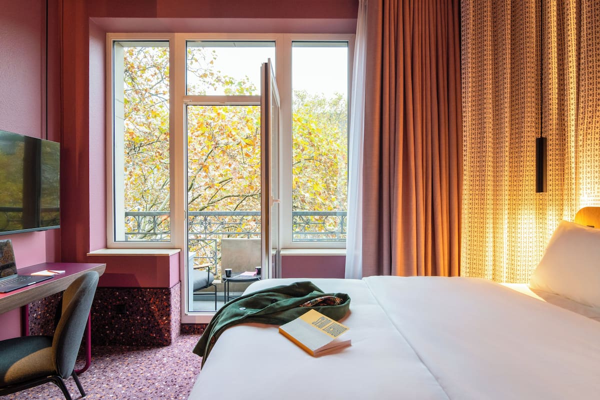 Room, Balcony (Tribe Essential) | In-room safe, desk, laptop workspace, blackout drapes