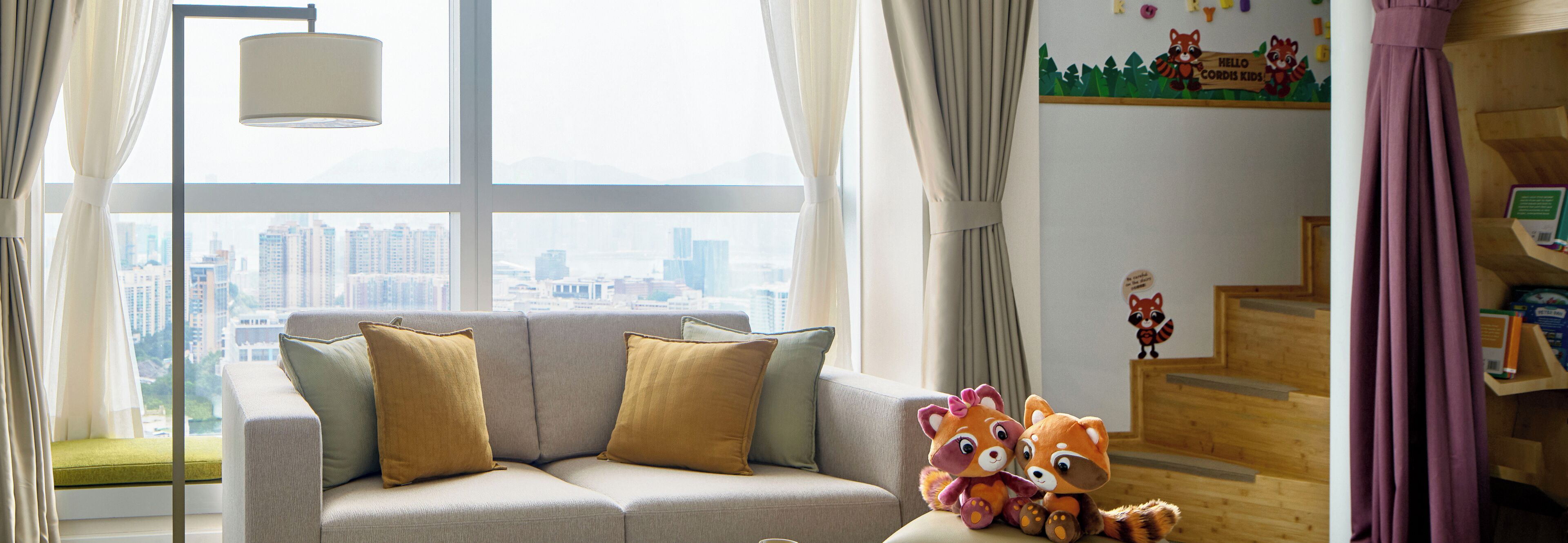 family kid | city view