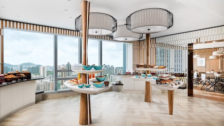Bar. Cordis, Hong Kong