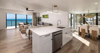 Pines & Palms Resort