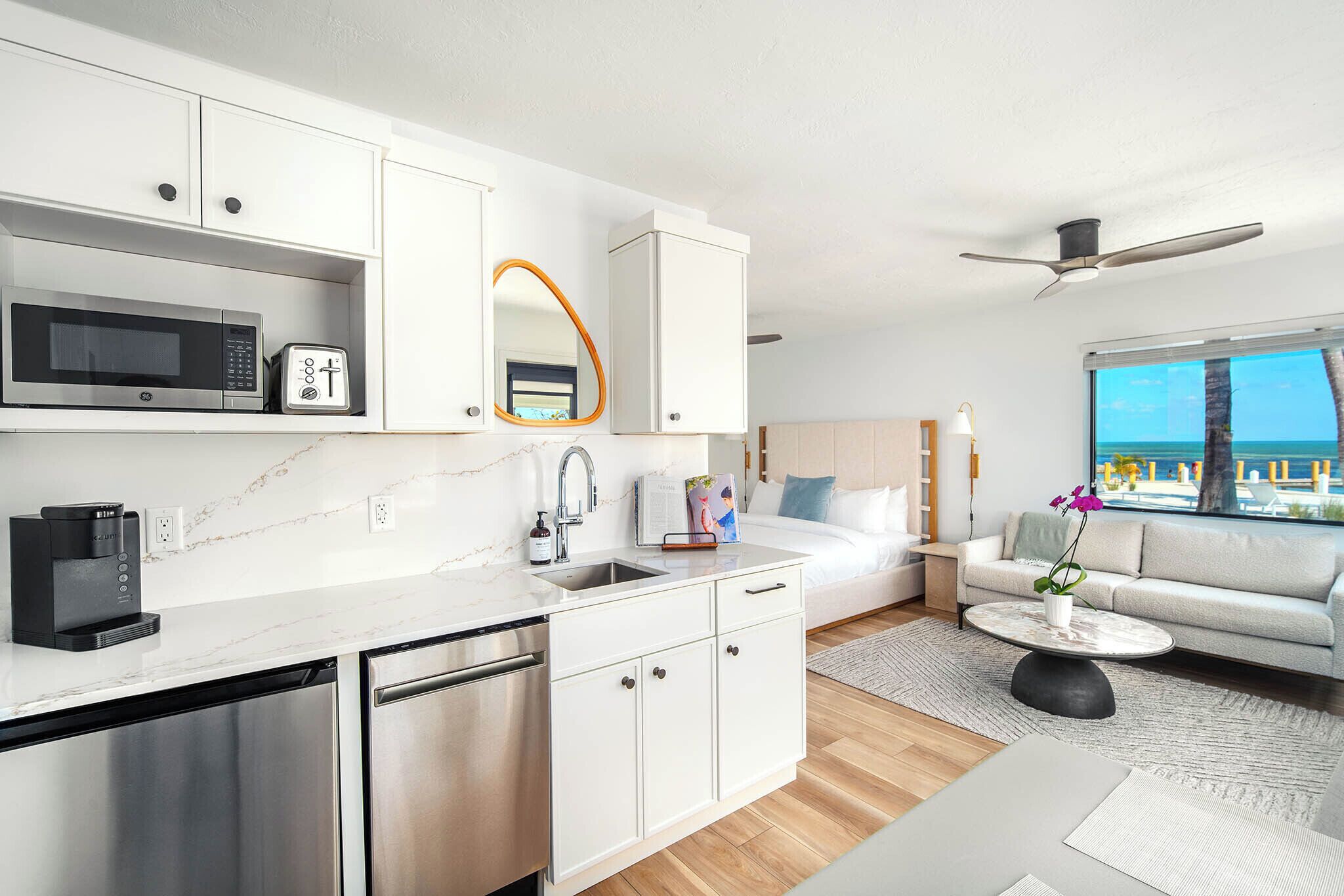 oceanfront pool view king room | private kitchen | full-sized fridge, microwave, oven, stovetop