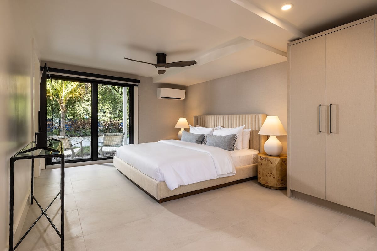 Classic King Room with Kitchen