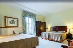 Coffres-forts dans les chambres, lits bébé (gratuits), Wi-Fi gratuit