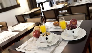 Daily buffet breakfast for a fee