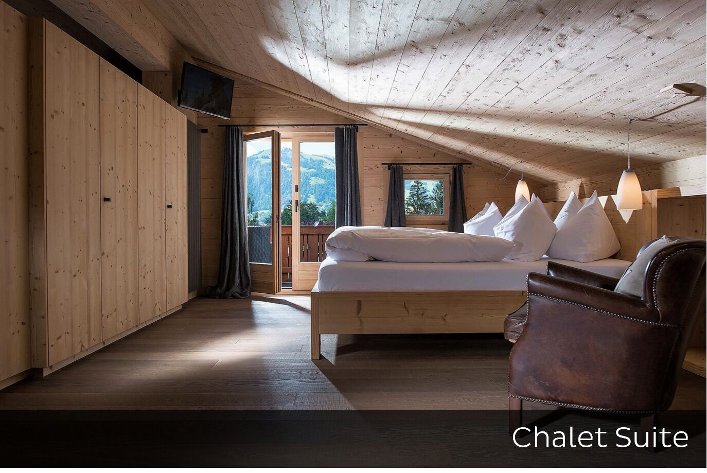 chalet suite | 1 bedroom, hypo-allergenic bedding, in-room safe, desk