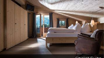Chalet Suite | Hypo-allergenic bedding, in-room safe, desk, free WiFi