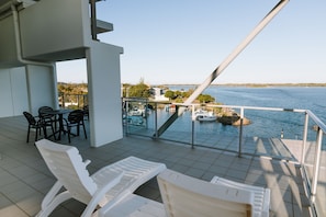 One Bedroom Executive Suite | Water view