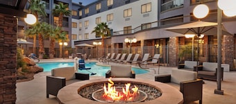 Courtyard By Marriott Las Vegas Stadium Area