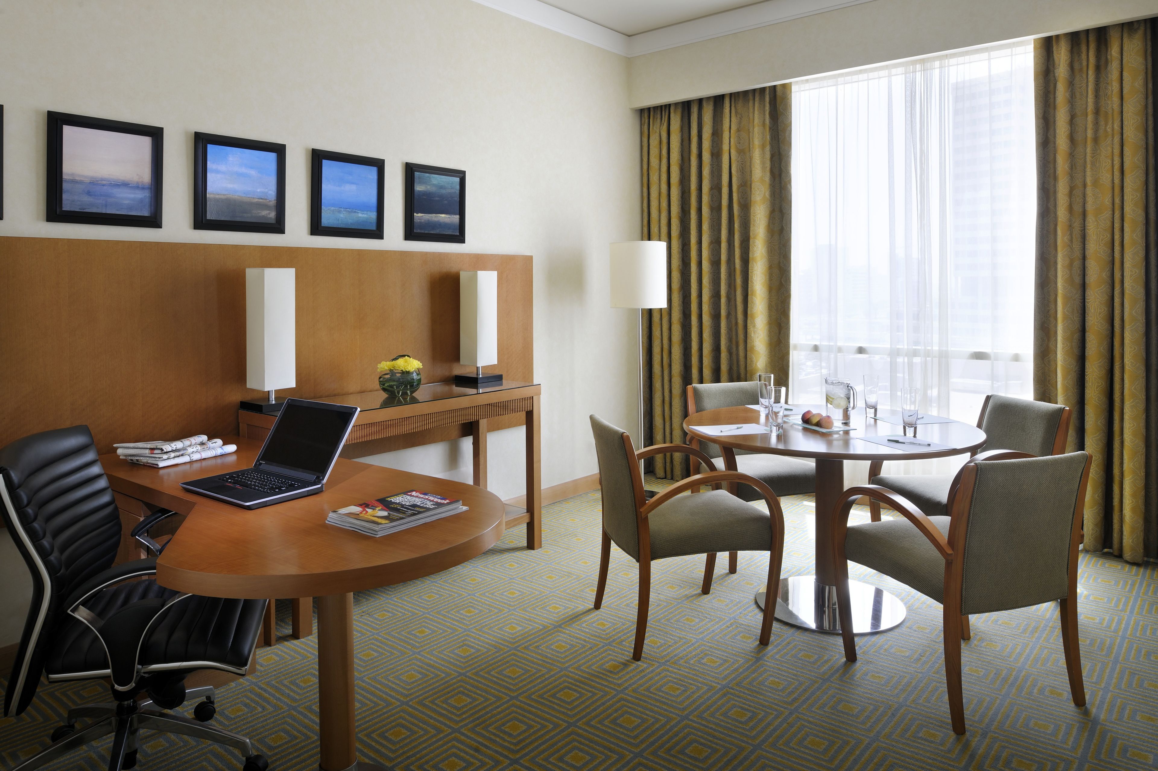 Photo - Courtyard By Marriott Kuwait City