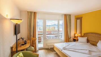 Chambre Double, balcon, vue lac | 1 chambre, Wi-Fi gratuit, draps fournis