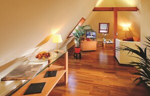 Exclusive-sviitti (Pent) | Olohuone | LED-televisio