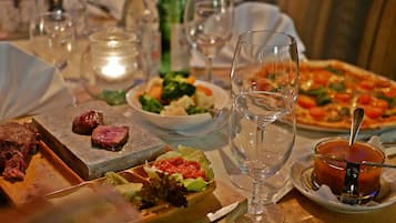 Lunch and dinner served, Regional cuisine