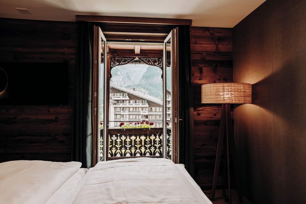 chalet-suite, balkon bergblick | 1 bedroom, hypo-allergenic bedding, in-room safe, desk