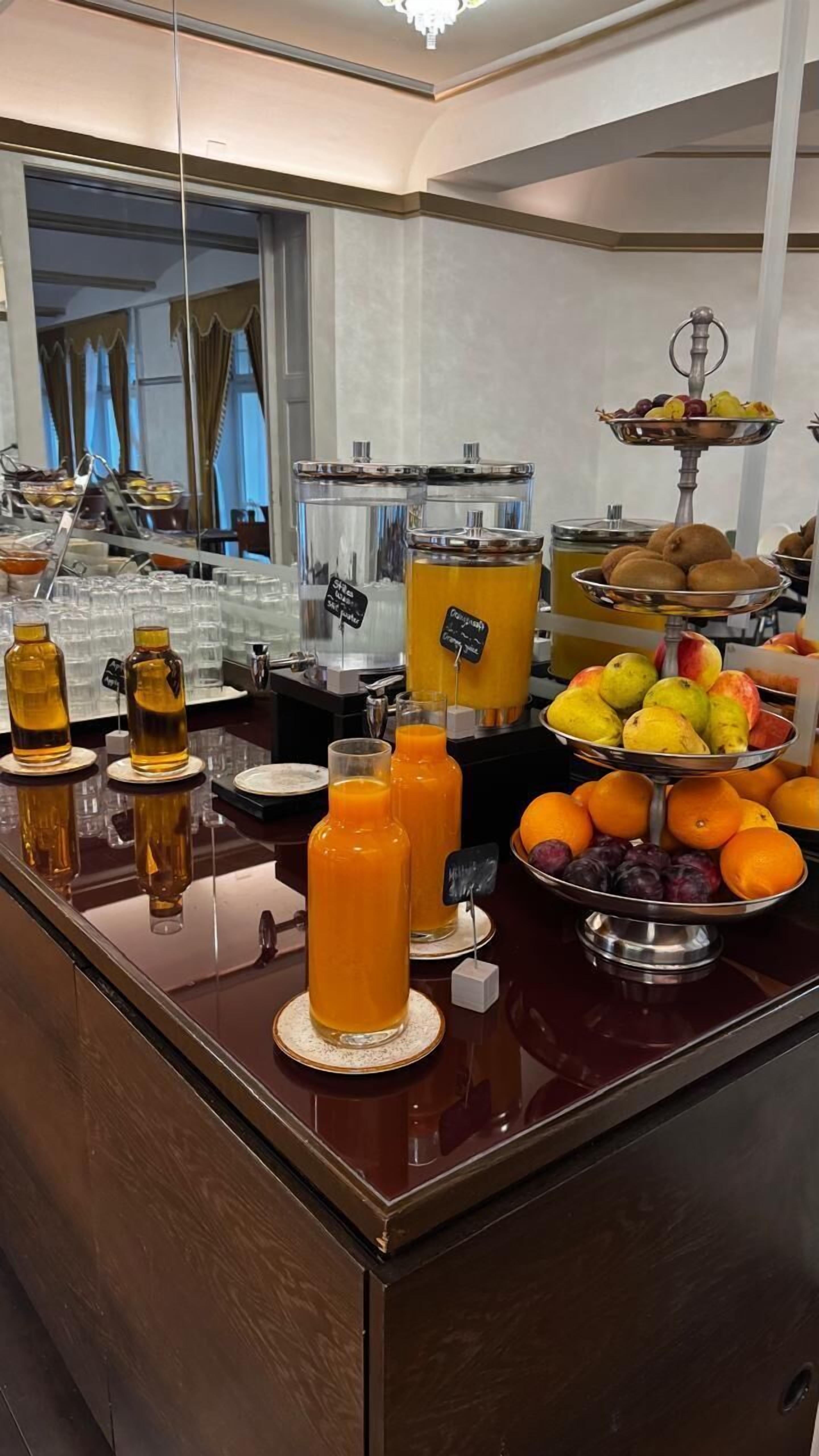 Foto - Hotel Restaurant Bellevue au Lac