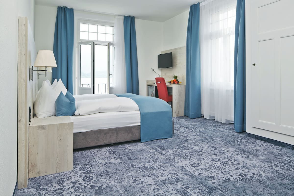 Junior Suite | 1 phòng ngủ, minibar, két bảo mật tại phòng, bàn