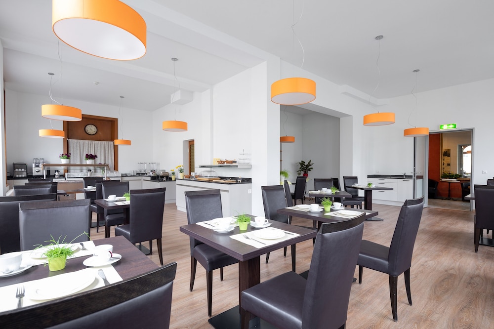 Hotel Lötschberg by null