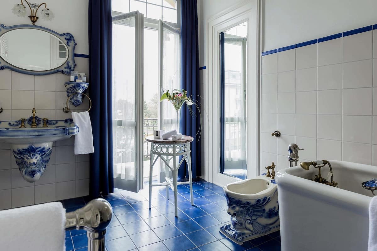 Royal suite, balkon (Historic) | Hypoallergeen beddengoed, donzen dekbedden, een kluis op de kamer