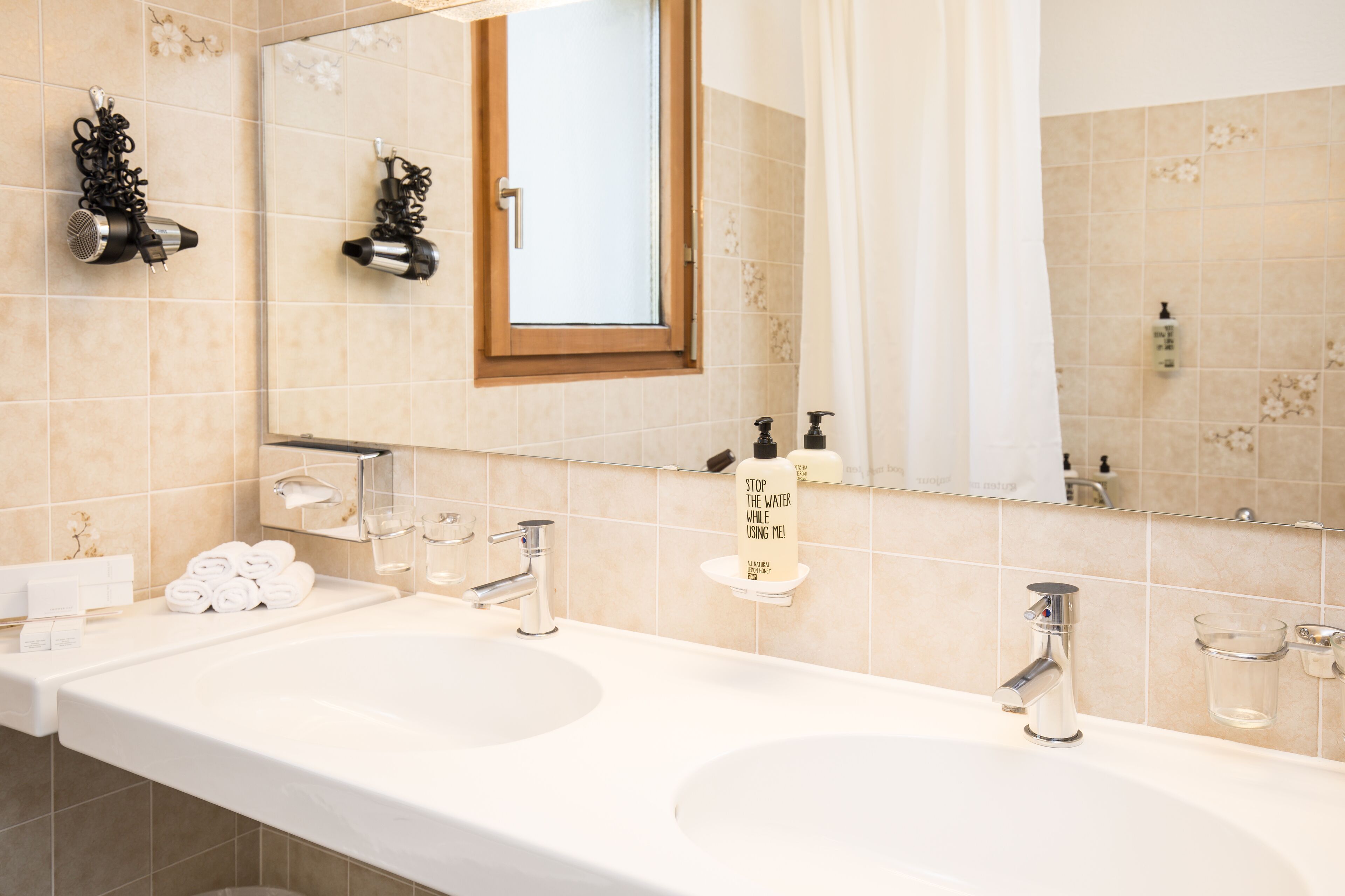 double room (xl) | bathroom | hair dryer, towels