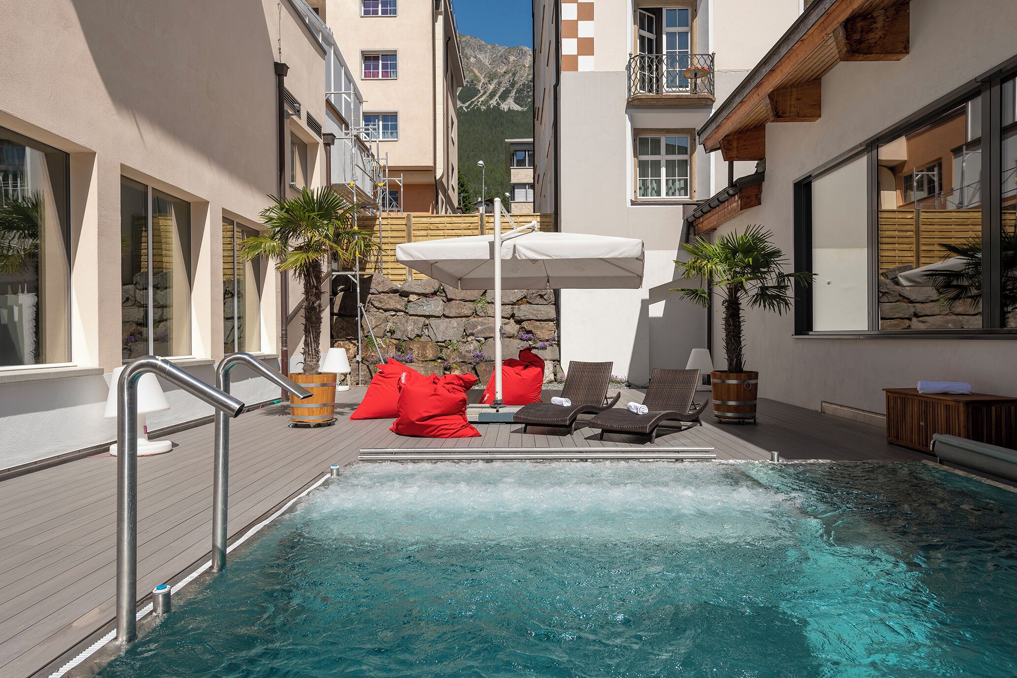 3 indoor pools, outdoor pool, open 8:00 am to 9:00 pm, pool loungers