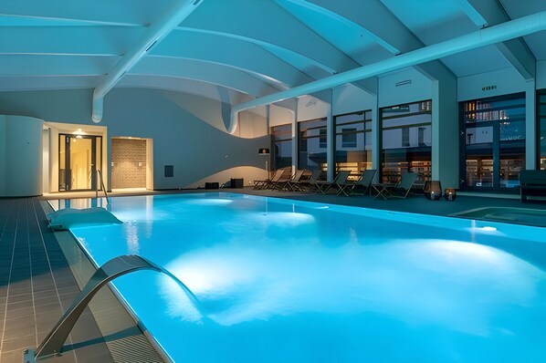 3 indoor pools, outdoor pool, open 8:00 AM to 9:00 PM, pool loungers