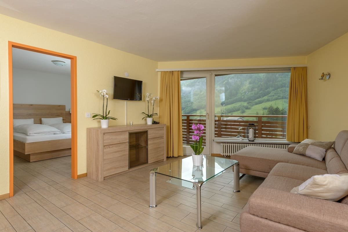 Family Apartment, 2 Bedrooms | Bathroom | Shower, free toiletries, hair dryer